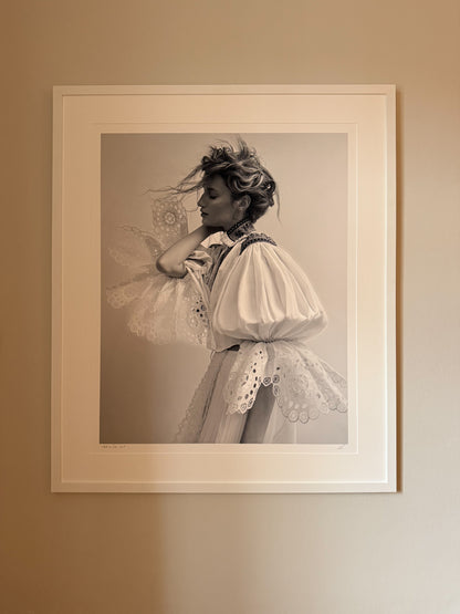 LIMITED - HARPER'S BAZAAR LINDA IN DIOR - LARGE