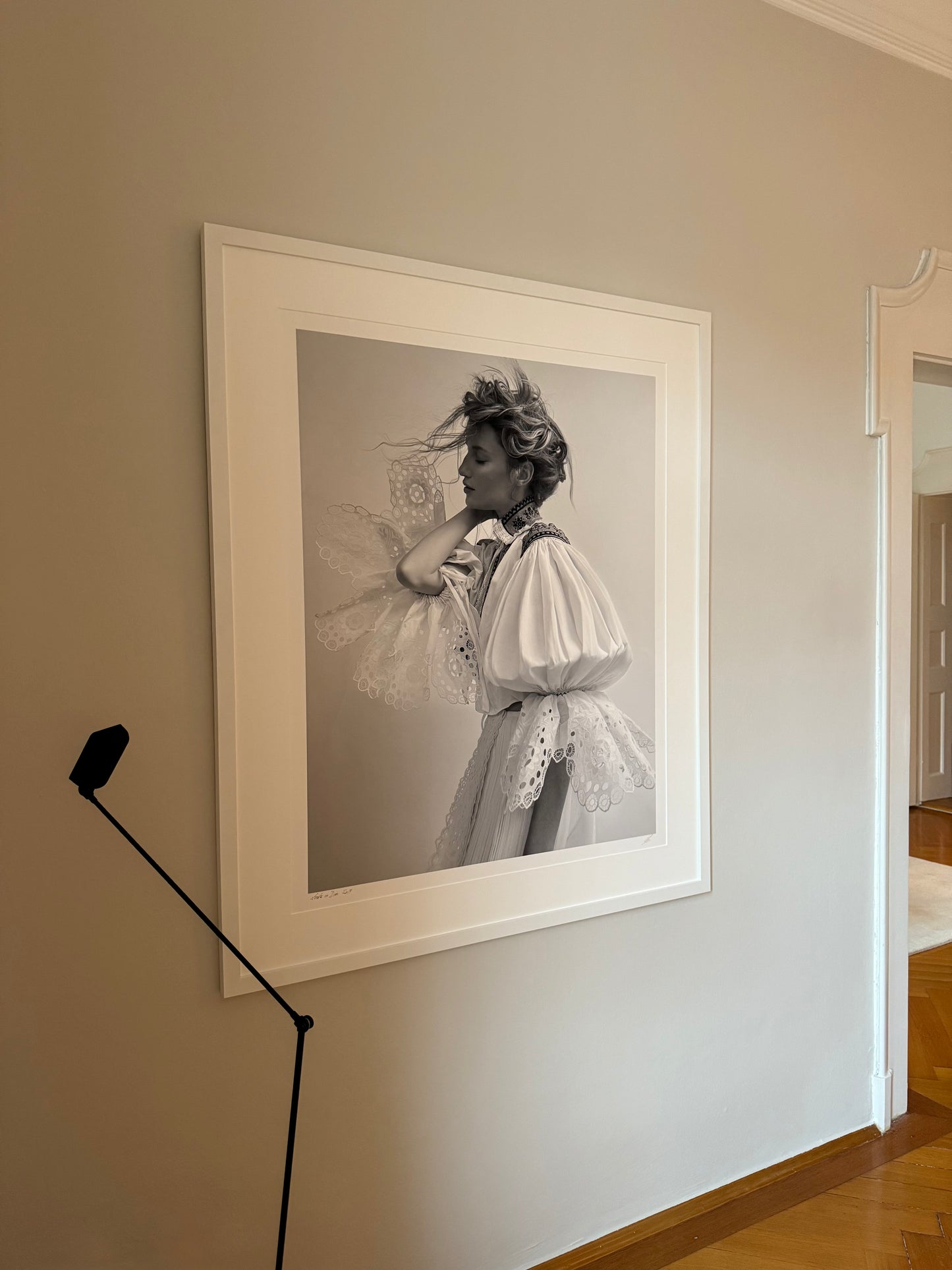 LIMITED - HARPER'S BAZAAR LINDA IN DIOR - LARGE