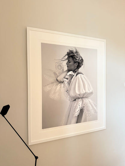 LIMITED - HARPER'S BAZAAR LINDA IN DIOR - LARGE